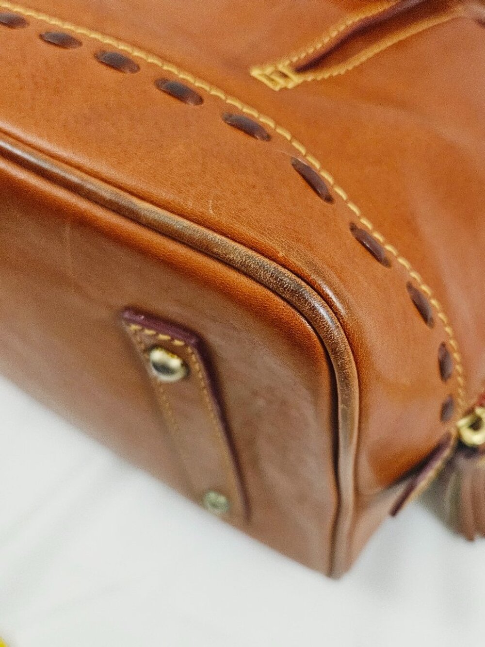 Dooney & Bourke Florentine Leather Vachetta Domed Satchel Natural Whip Stitch DB - Picture 15 of 15